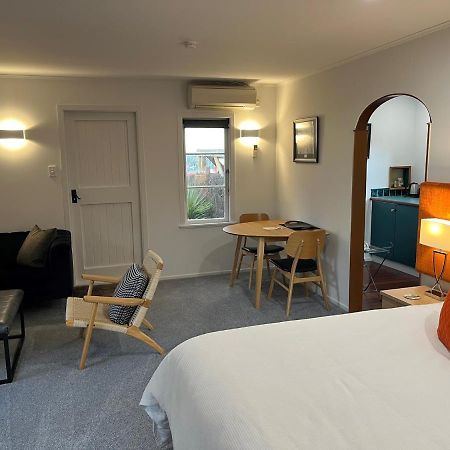 Shy Cottage And Studio Greytown Luaran gambar