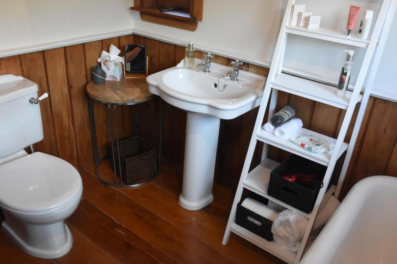 Shy Cottage And Studio Greytown Luaran gambar